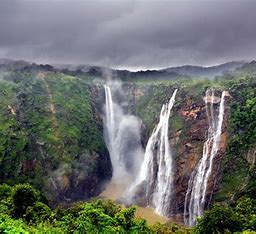 stunning jog falls