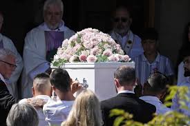 Mourns