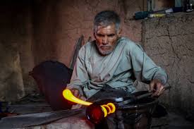 Afghan glassblowers
