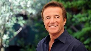 Christian De Sica, la rivelazione: “Mio padre Vittorio perse tutto al gioco d’azzardo” 2024 best